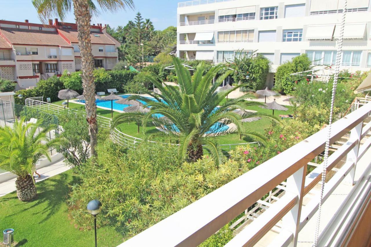 1A Linea Playa San Juan. Vistas. Piscina. Bbq. Gym Appartement El Campello Buitenkant foto